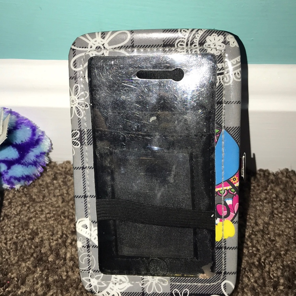 iPod case - Picture 2 of 4